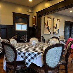 Forage - Dining room