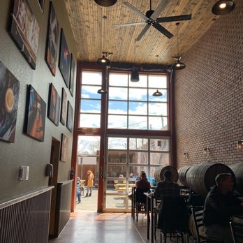 City Star Brewing - Awesome space - Breweries Near Me - Berthoud, Colorado