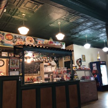 Melina's Restaurant - Interior - Salvadoran Near Me - East Hartford, Connecticut Melina's Restaurant - Interior - Salvadoran Near Me - East Hartford, Connecticut