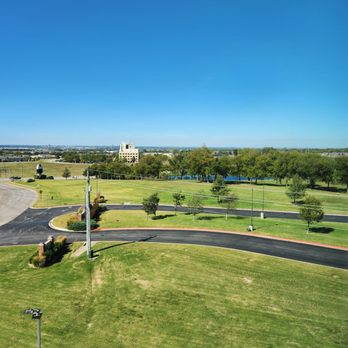Hilton Garden Inn Tulsa-Broken Arrow - The view was gorgeous - Hotels Near Me - Broken Arrow, Oklahoma