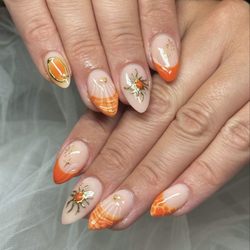 Mint Nail Lounge