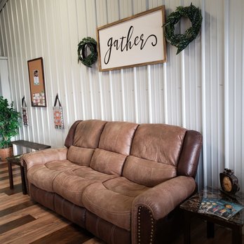 Delicious Delights Cafe - Comfy couch - Gluten-Free Near Me - Queen City, Texas