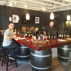 Black Hand Cellars - Just enjoying a tasting