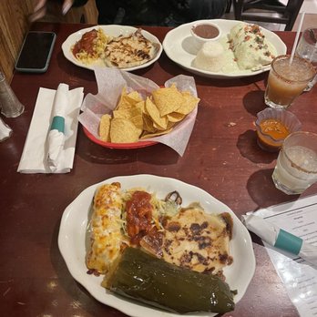 Restaurant Judy - El tipico, burrito azteca, cheese pupusa, fresh chips and salsa - Salvadoran Near Me - Washington, DC, District of Columbia Restaurant Judy - El tipico, burrito azteca, cheese pupusa, fresh chips and salsa - Salvadoran Near Me - Washington, DC, District of Columbia