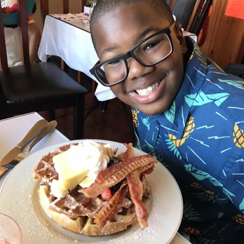 Paul's Place - Waffles and bacon - Breakfast & Brunch Near Me - Hilo, Hawaii Paul's Place - Waffles and bacon - Breakfast & Brunch Near Me - Hilo, Hawaii