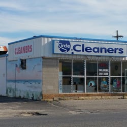 Circle Cleaners