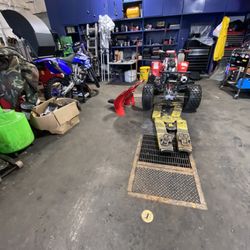 Mountain Auto Service - Mr Andy is the best there who can fix anything you put there
