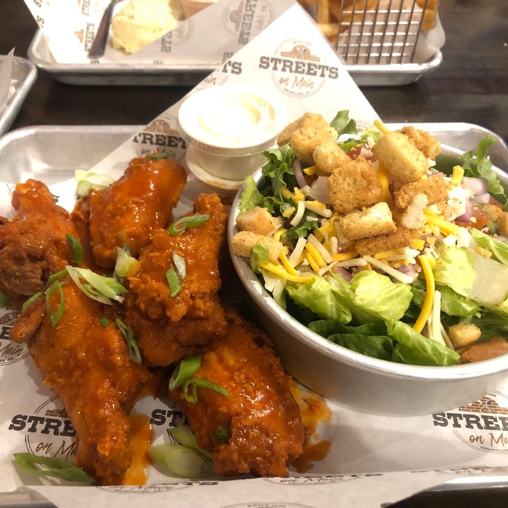 Streets On Main - Buffalo wings with a salad - American Near Me - Snowflake, Arizona Streets On Main - Buffalo wings with a salad - American Near Me - Snowflake, Arizona