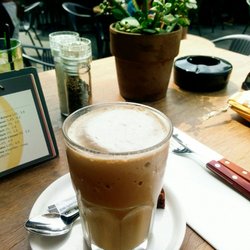 Stan & Co - Iced chai latte