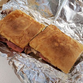 Margon - Cuban Near Me - New York, New York