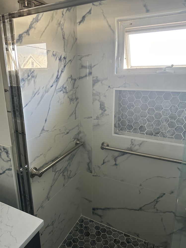 Slide of V and R Home Improvement