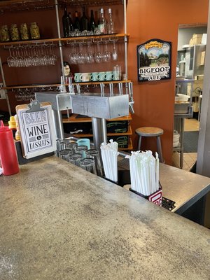 Green Truck Neighborhood Pub by null