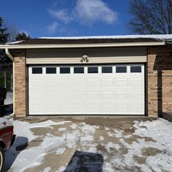 MLN Garage Door