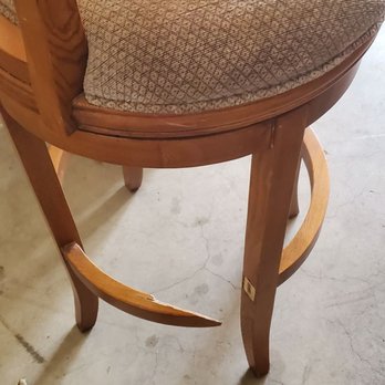Blue Box Moving Company - Broken barstool - Movers Near Me - Surprise, Arizona