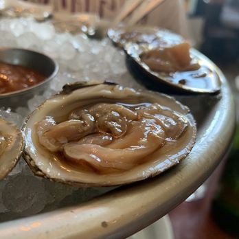 Found Oyster - Littleneck Clams - Seafood Near Me - Los Angeles, California Found Oyster - Littleneck Clams - Seafood Near Me - Los Angeles, California