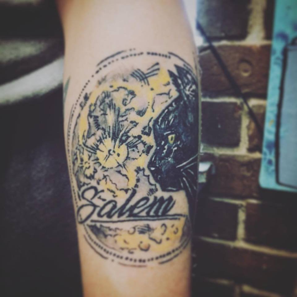 Sacred Ink Tattoos Logo