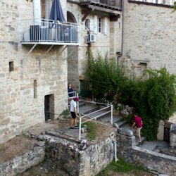 BeauSite - St Jehan de Valon - Vue sur les jolies façades de Rocamadour