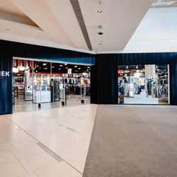The Centre Mall