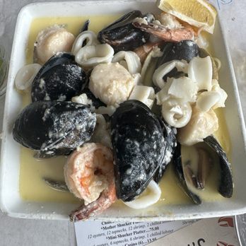 Benjamin's Raw Bar - Seafood linguine - Seafood Near Me - Newport, Rhode Island