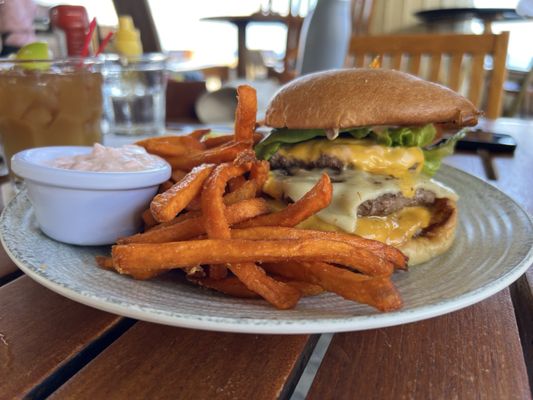 Don the Beachcomber by null