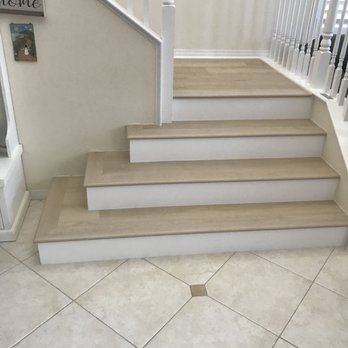 Quintero Flooring - the steps leading up to the second floor - Flooring Near Me Quintero Flooring - the steps leading up to the second floor - Flooring Near Me