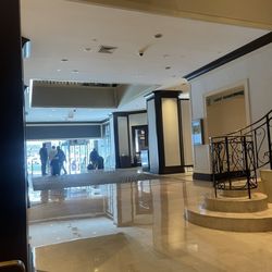 Marine Society of The City of New York - Hotel lobby