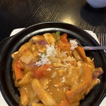 Ginger Bistro - Clay Pot chicken curry with white rice - Barbeque Near Me - Fort Myers, Florida