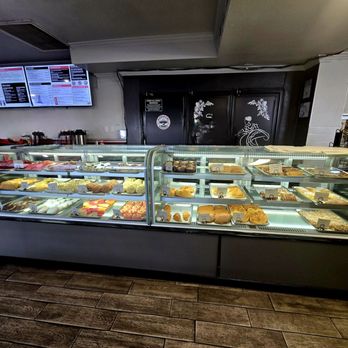Mariachi Bakery - Yummy treats - Bakeries Near Me - Norwalk, California