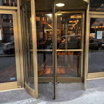 Wolfgang's Steakhouse - Steakhouses Near Me - New York, New York