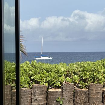Castaway Cafe - American Near Me - Lahaina, Hawaii Castaway Cafe - American Near Me - Lahaina, Hawaii