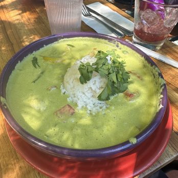 Tower Cafe - Thai Green Curry - Breakfast & Brunch Near Me - Sacramento, California