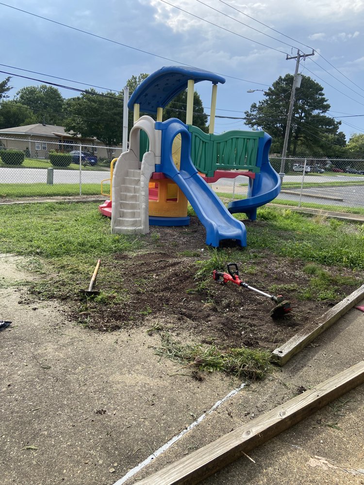 Slide of Pennybaker's Handi Ma'am Service