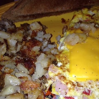 Pops Diner - Western Omelette with Home Fries - Diners Near Me - Chesapeake, Virginia Pops Diner - Western Omelette with Home Fries - Diners Near Me - Chesapeake, Virginia