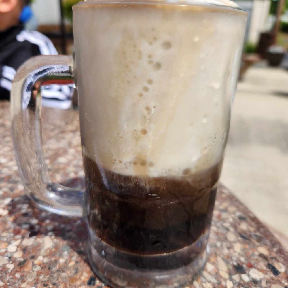 Stewart's Drive-In - Root Beer Float - Sandwiches Near Me - Burlington, New Jersey Stewart's Drive-In - Root Beer Float - Sandwiches Near Me - Burlington, New Jersey