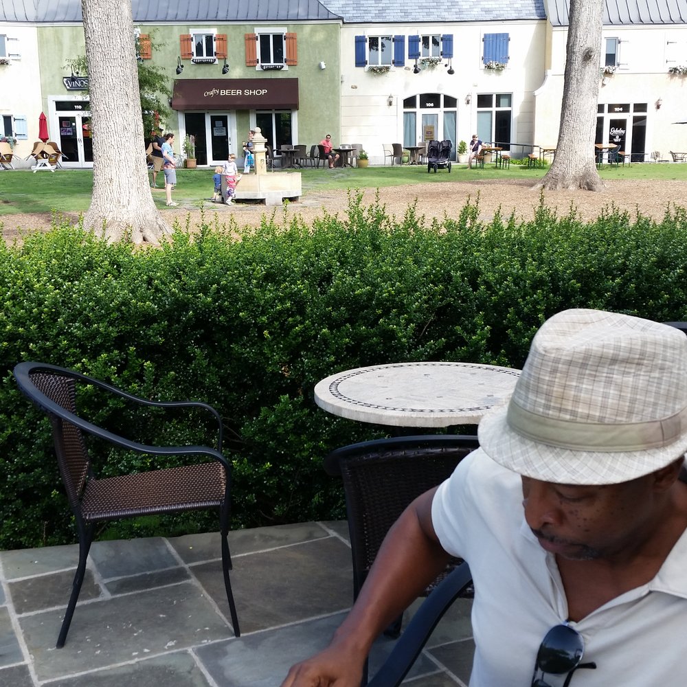 Lafayette Village - Dining al Fresco - Shopping Centers Near Me - Raleigh, North Carolina