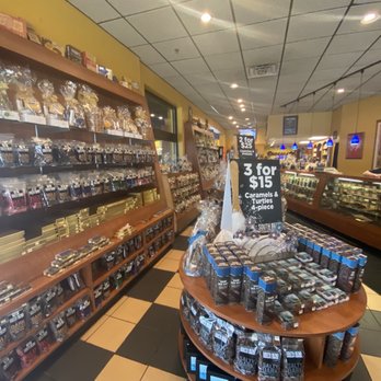 South Bend Chocolate Cafe - Chocolatiers & Shops Near Me - South Bend, Indiana South Bend Chocolate Cafe - Chocolatiers & Shops Near Me - South Bend, Indiana