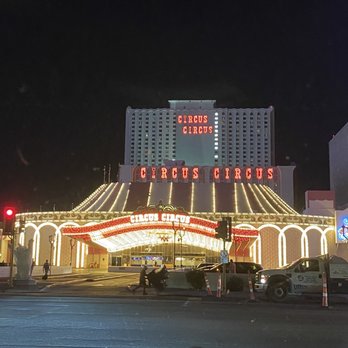 Circus Circus - Doink and Krusty live in the penthouse - Hotels Near Me - Las Vegas, Nevada Circus Circus - Doink and Krusty live in the penthouse - Hotels Near Me - Las Vegas, Nevada