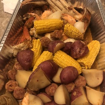 Cape Fear Boil Company - Crab boil for 3 plus 3 lobster tails - Cajun/Creole Near Me - Carolina Beach, North Carolina Cape Fear Boil Company - Crab boil for 3 plus 3 lobster tails - Cajun/Creole Near Me - Carolina Beach, North Carolina