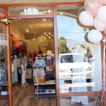 Apricot Lane Boutique - Women's Clothing Near Me - Tucson, Arizona Apricot Lane Boutique - Women's Clothing Near Me - Tucson, Arizona