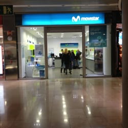 Movistar - Store front