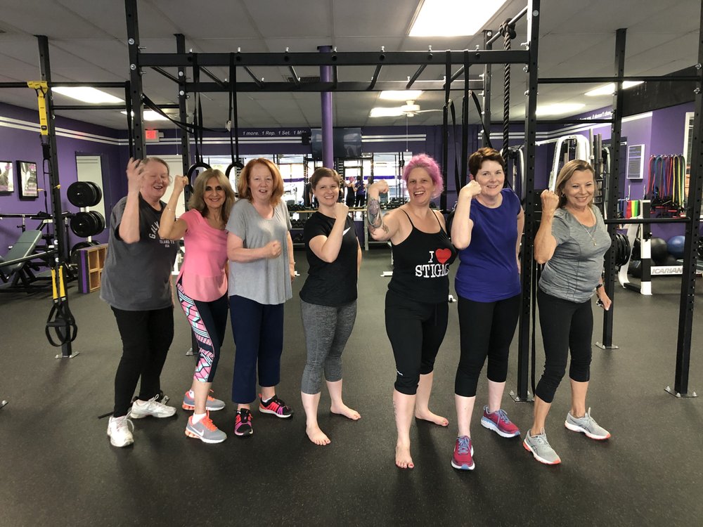 FITNESS IN MOTION Updated March 2024 77 Chesterfield Mall