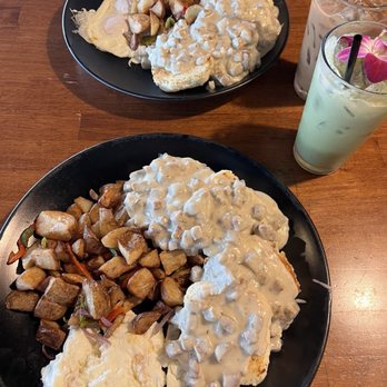 Toast  Downey - Biscuits and gravy - Breakfast & Brunch Near Me - Downey, California