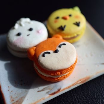 Daan Go Cake Lab - Macarons! - Patisserie/Cake Shop Near Me - Mississauga, Ontario