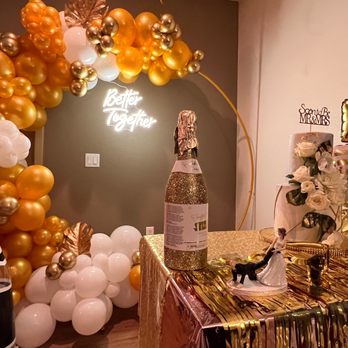 Wild balloons - Balloons arch with led sign. - Balloon Services Near Me