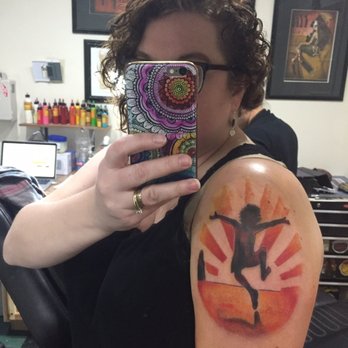 5 Monkeys Tattoo - Tattoo Near Me - Newmarket, New Hampshire