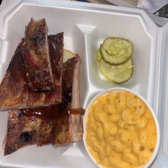 Dave's Holy Smokes BBQ - Barbeque Near Me - Addison, Illinois Dave's Holy Smokes BBQ - Barbeque Near Me - Addison, Illinois