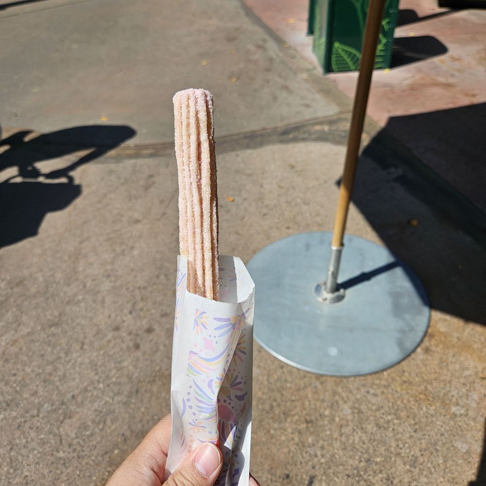California Churro Cart - Strawberry churros - Desserts Near Me - Anaheim, California