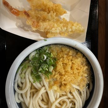 Marugame Udon - Kake Udon with Double Tempura Crumbs - Japanese Near Me - Costa Mesa, California Marugame Udon - Kake Udon with Double Tempura Crumbs - Japanese Near Me - Costa Mesa, California