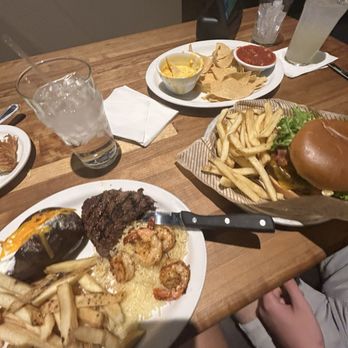 Cheddar's Scratch Kitchen - Top Sirloin Steak & Shrimp Fall-Off-The-Plate Baby Back Ribs - Comfort Food Near Me - Chandler, Arizona Cheddar's Scratch Kitchen - Top Sirloin Steak & Shrimp Fall-Off-The-Plate Baby Back Ribs - Comfort Food Near Me - Chandler, Arizona