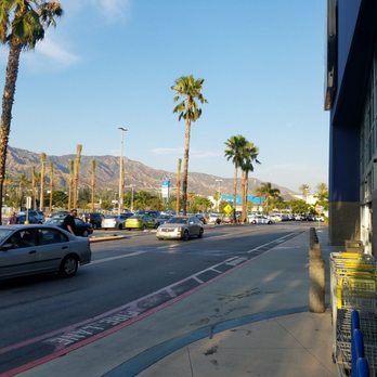 Empire Center - Shopping Centers Near Me - Burbank, California
